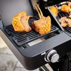 Rösle BBQ-Station Videro G3-S Vario+ Nero 50 Mbar Edelschwarz Jubiläumsmodell -Landmann Verkäufe 4004293255655 2250 CU 03